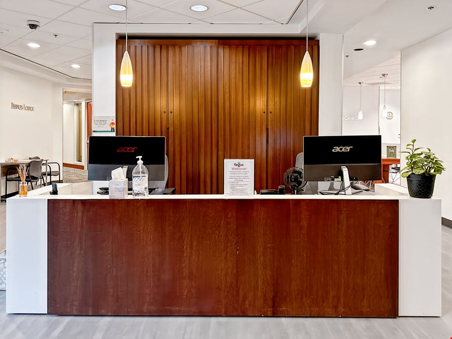 Regus - Lake Oswego - Centerpointe