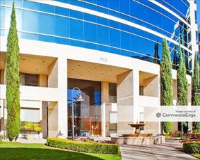 Airport Place - Skyport Plaza 1700