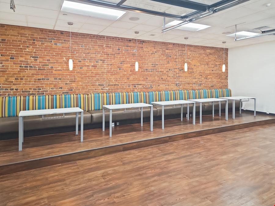 Regus - Nashville - 500 Church Street