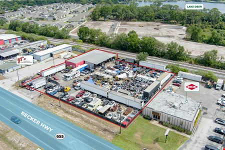 Former Auto Shop on Recker Hwy