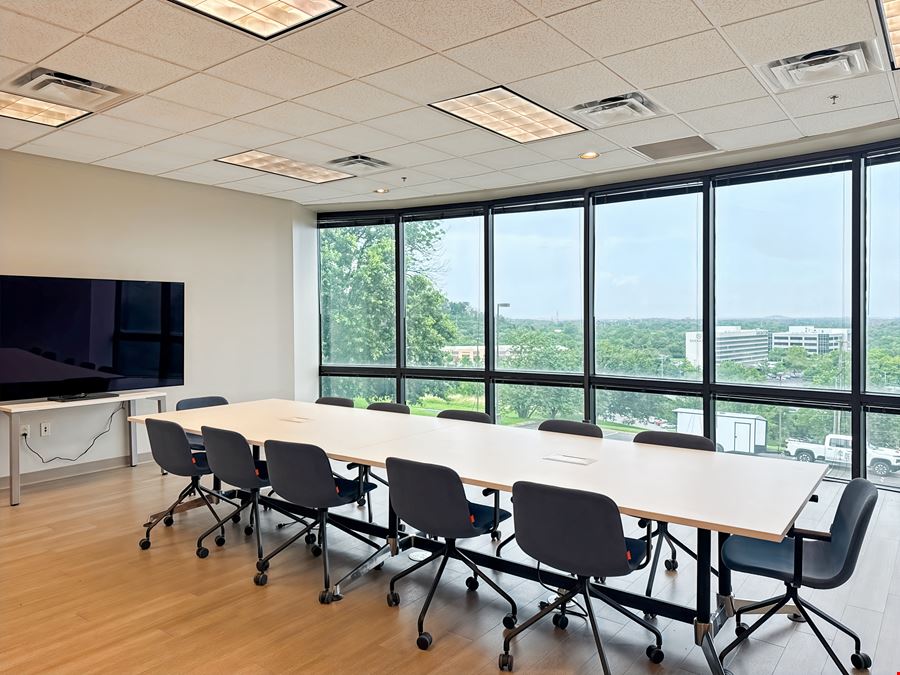 Regus - Brentwood - Summit View Drive