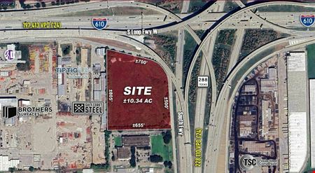 Commercial space at 301 South Loop West & Hwy 288  in Houston