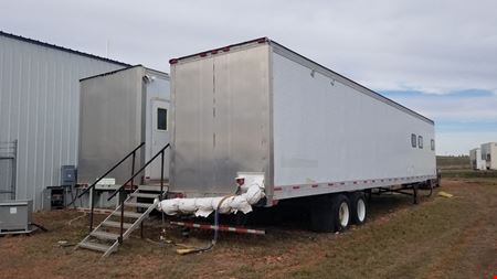 7,700 SQ FT Shop on 4+ Fenced & Improved Acres In Killdeer, ND