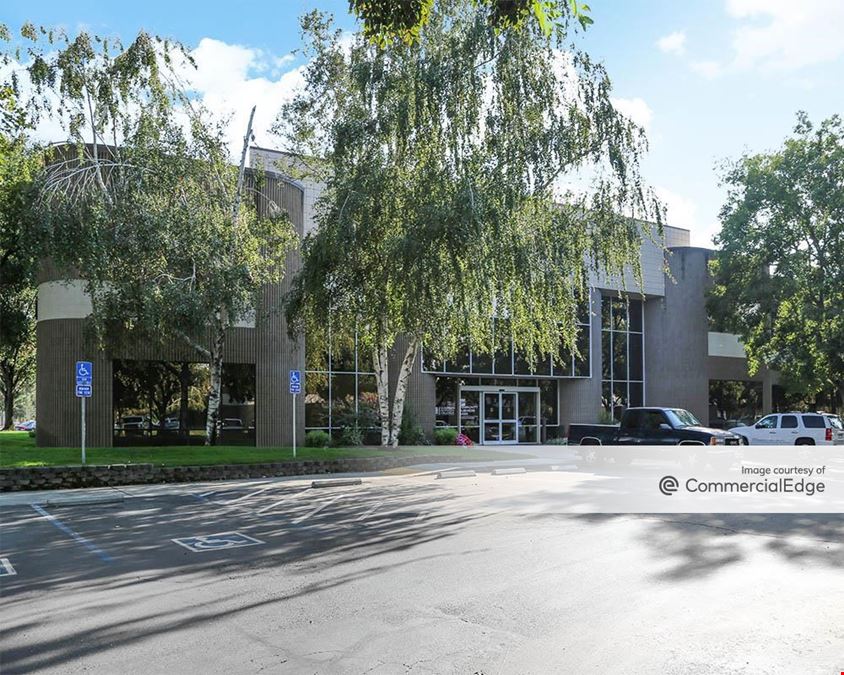 Harbor Business Center