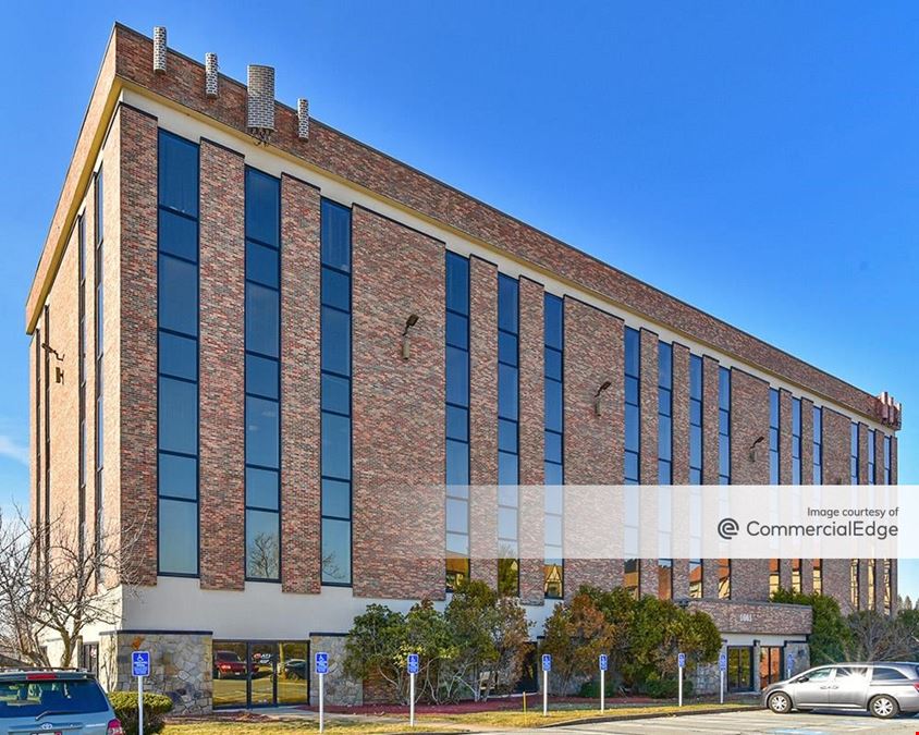 Framingham Office Park - 1661 Worcester Road