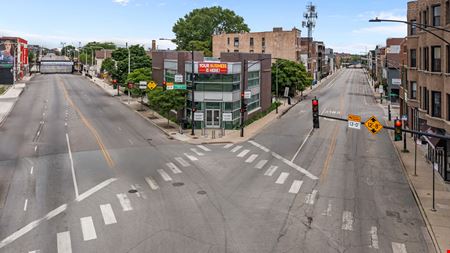 Retail space for Sale at 1640 W Fullerton Avenue in Chicago