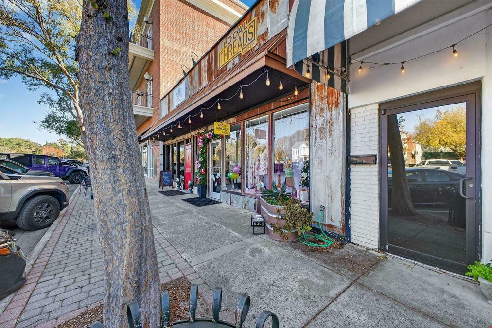 Prime Downtown Retail Opportunity