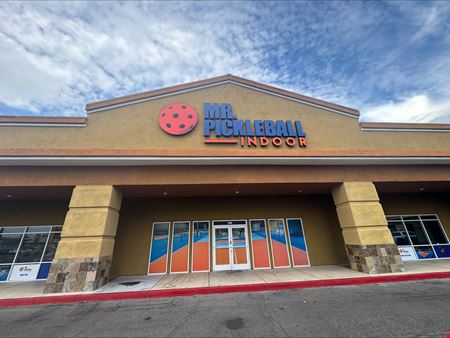 Retail Space in High Traffic Area