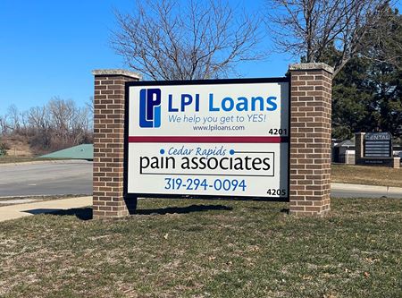 Office space for Sale at 4201 Glass Rd NE in Cedar Rapids
