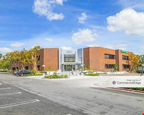 Vista Medical Plaza
