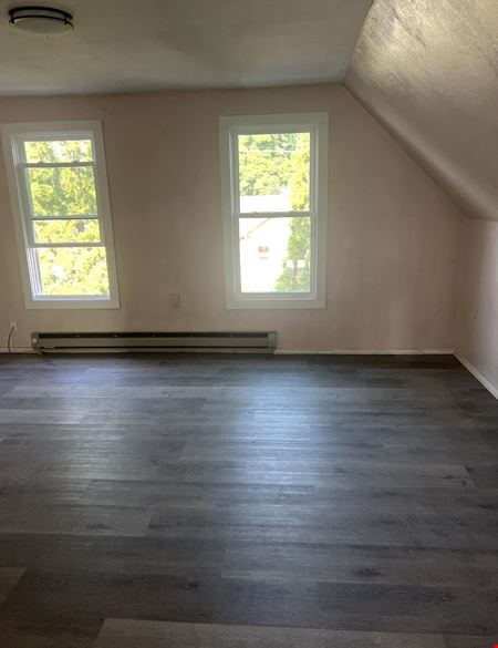 1216 N Cochran St