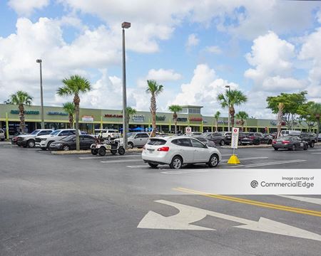 Retail space for Rent at Kings Bay Shopping Center in Miami