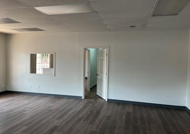 201 Yeager Pkwy