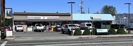 7-ELEVEN ANCHORED STRIP CENTER