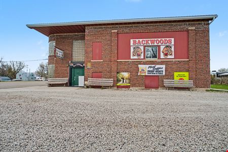 Backwoods Bar | New Auburn, MN
