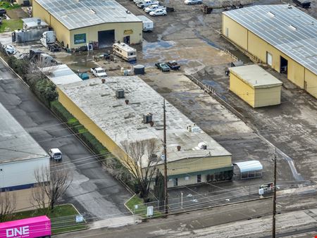(4) Warehouse/Office Buildings w/ Multiple Configurations