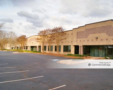 Industrial space for Rent at Camp Creek - 2600 & 3000 Centre Pkwy in East Point