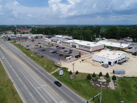 Space Available at Freeport Shopping Center