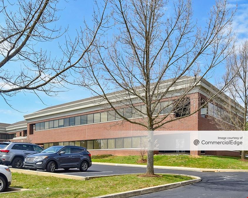 Newtown Square Corporate Campus - 7 Campus Blvd