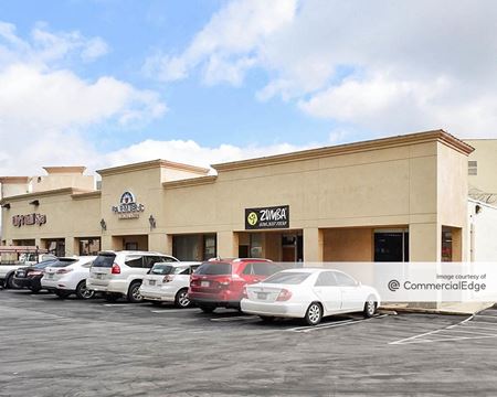 Retail space for Rent at Midway Plaza Shopping Center in El Monte