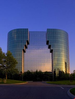 32 Corporate Woods