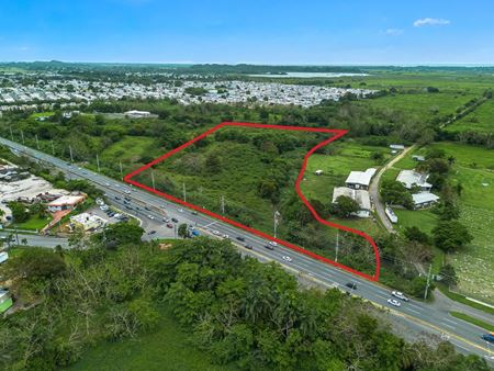 Land space for Rent at Plazoleta de Rio Grande in Rio Grande