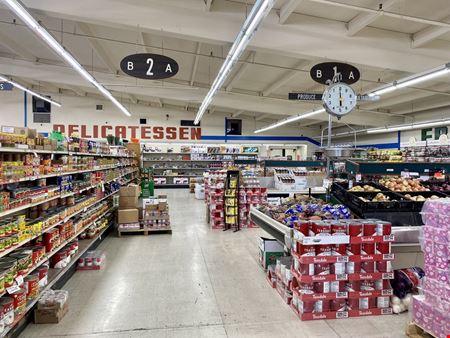 Kings Supermarket and Thrift Store