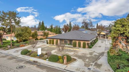 ±1,336 - 2,672 SF Professional First Class Office Space