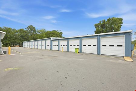 Oaks Rd Industrial Flex For Lease