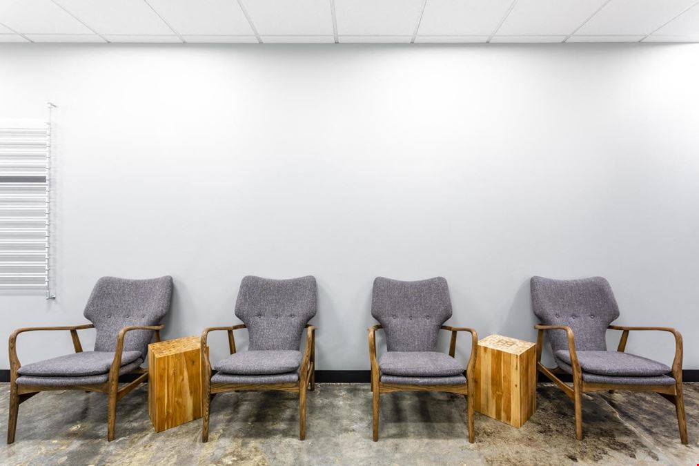 Regus - Embarcadero Place