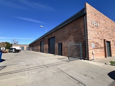 Industrial space for Rent at 1826 W Sahuaro Dr in Phoenix