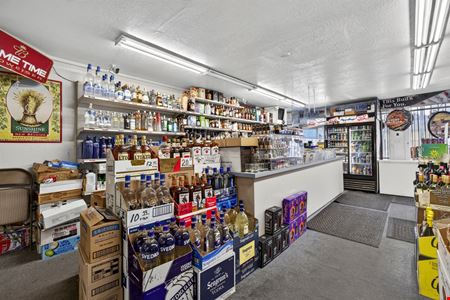 Bob’s Westside Liquors