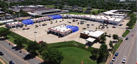 Retail space for Rent at Kelly Plaza in Edmond