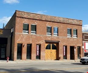 The Livery at 831 Chicago