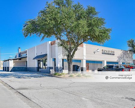 Retail space for Rent at Pavillion North in Dallas