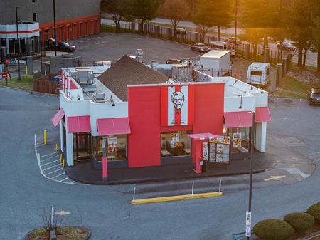 Retail space for Sale at 7306 McClean Boulevard in Baltimore