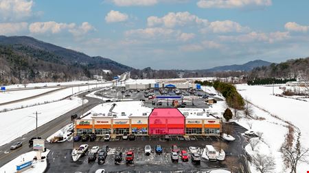 Retail space for Rent at Rocky Bottom Center in Unicoi