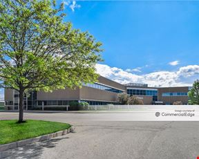 Wright Point Office Park - 5000 Springfield Street