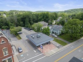 Well-located 2,924 SF Stand-alone Commercial Building in Merrimac, MA