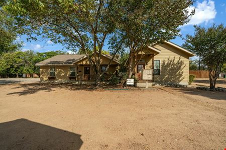 916-930 E Blanco Rd | Boerne Office Portfolio