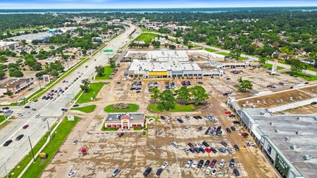 VacantLand space for Sale at High-Traffic 0.90-Acre Pad – Perfect for Drive-Thru or QSR in Atascocita in Humble