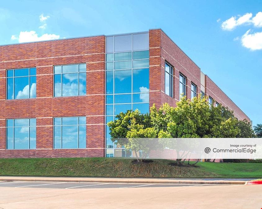 Amber Oaks Corporate Center - Building G