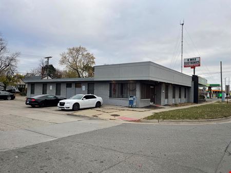 Commercial space at 13650 W 8 Mile Rd in Oak Park