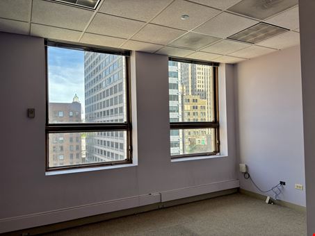 205 W Randolph