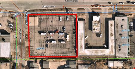 6315 E. Kellogg (Kellogg & Fabrique SE/c)