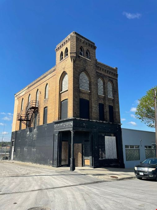 2615 N Street