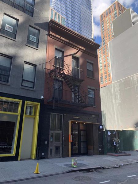 Mixed Use space for Sale at 525 W 29th St in New York