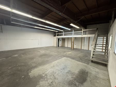 Basic Industrial Warehouse