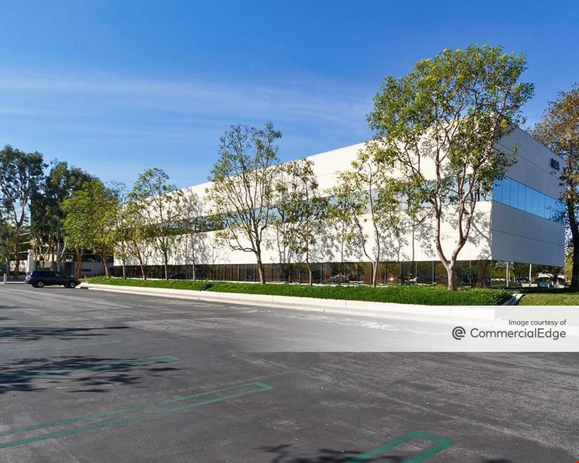 Venture Park - 20 & 22 Executive Park