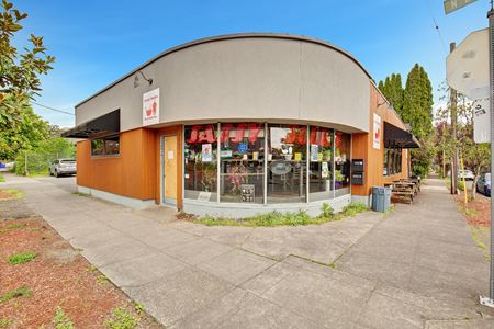 Retail space for Rent at 5003 N Lombard St in Portland